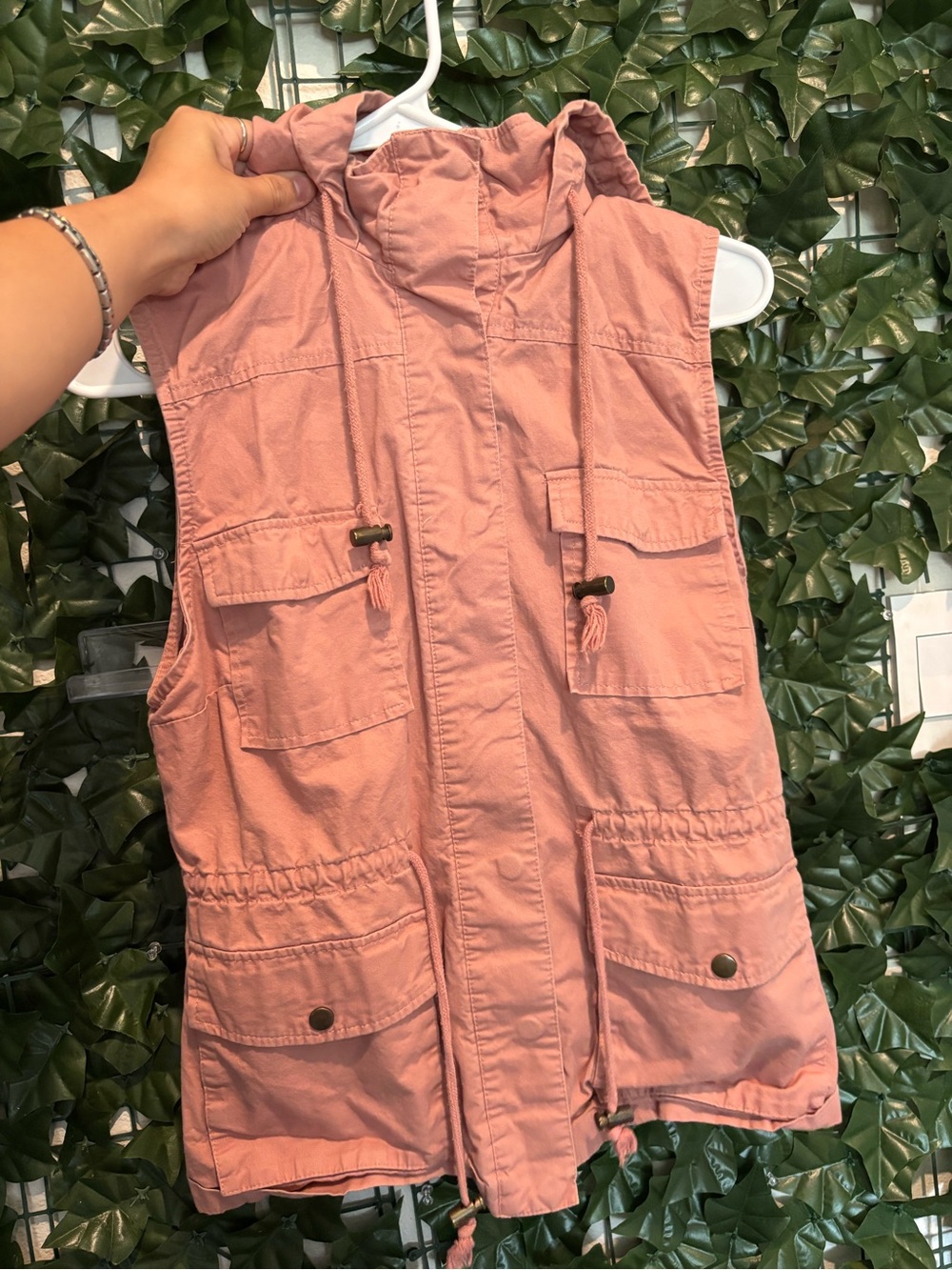 Women’s Sleeveless Utility Vest - Dusty Rose